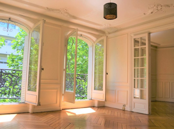 Idée déco : Comment redonner de la lumière à son intérieur ?